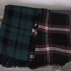 Blanket scarves